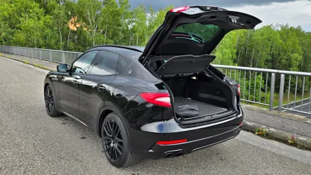 test-ojetiny-maserati-levante-sq4-2018-26