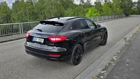test-ojetiny-maserati-levante-sq4-2018-6