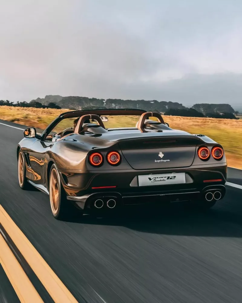 touring-superleggera-veloce12-barchetta-tuning-ferrari_550_maranello-2