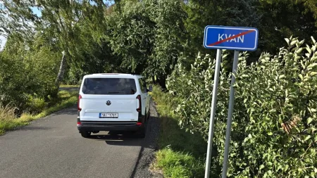 dopravni_znacka_cast_obce