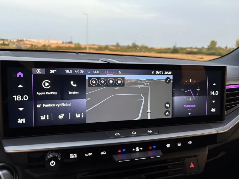 test-opel-grandland-1-2-hybrid-turbo-e-dct6-2025-19