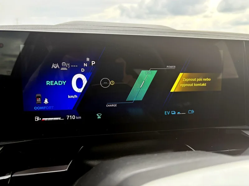 test-renault-austral-e-tech-200-esprit-alpine-2025-24