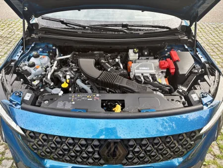 test-renault-austral-e-tech-200-esprit-alpine-2025-36