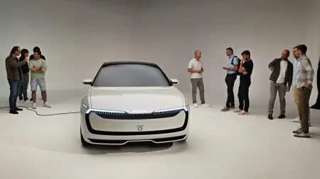 2025-koncept-skoda_vision_o-2