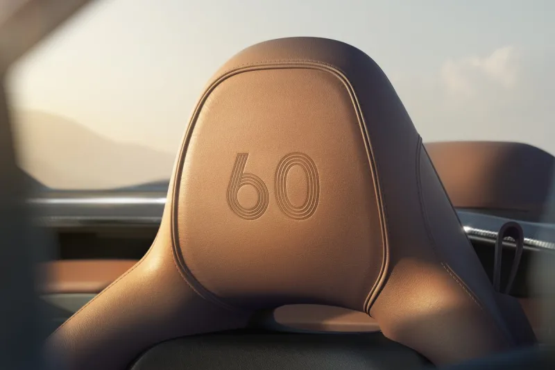 60-let-oslava-aston-martin-volante-12