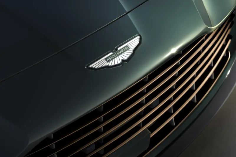 60-let-oslava-aston-martin-volante-4