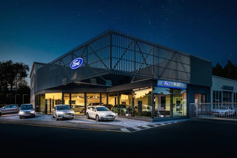 ford_showroom-f67-novy_jicin