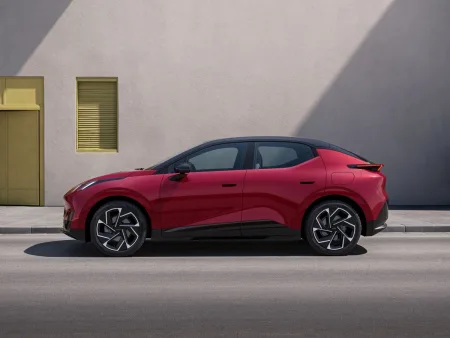 lynk-co-02