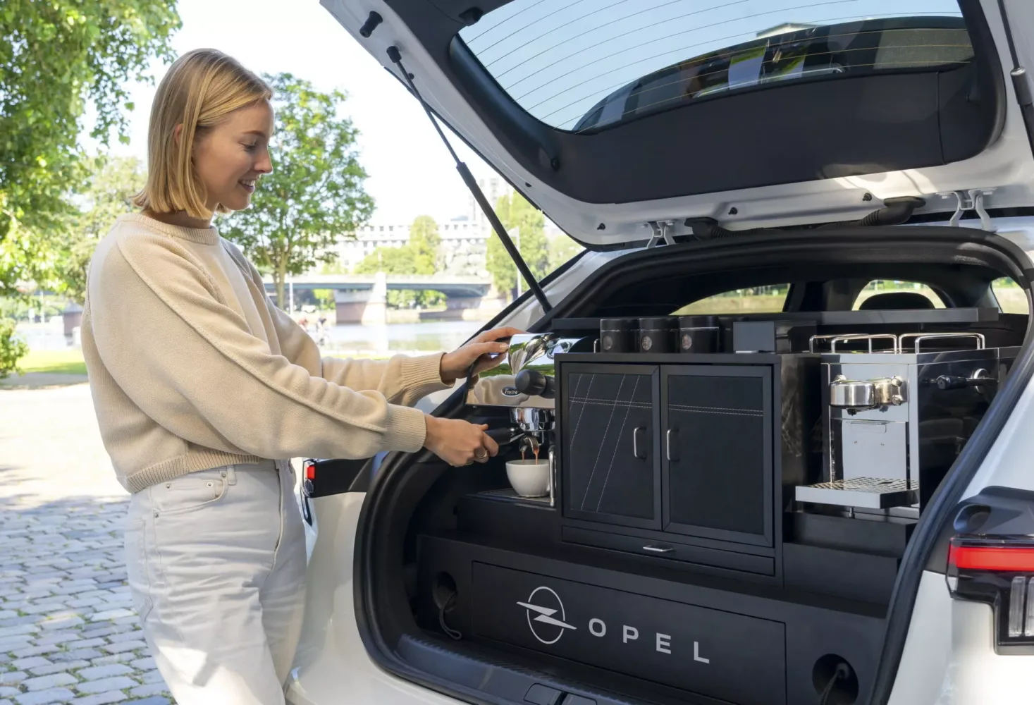 opel-mokka-electric-coffee