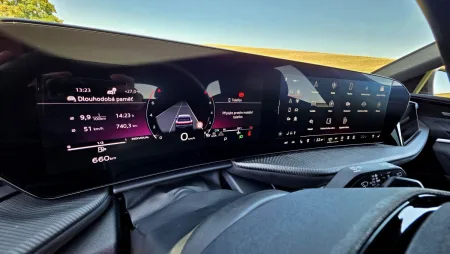 test-audi-sq5-tfsi-quattro-2025-20
