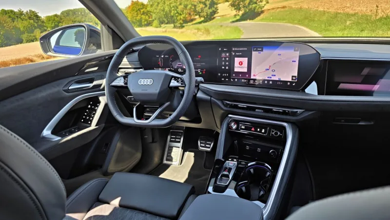test-audi-sq5-tfsi-quattro-2025-22