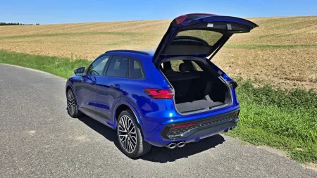 test-audi-sq5-tfsi-quattro-2025-28