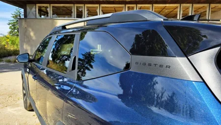 test-dacia-bigster-journey-hybrid-155-2025-11