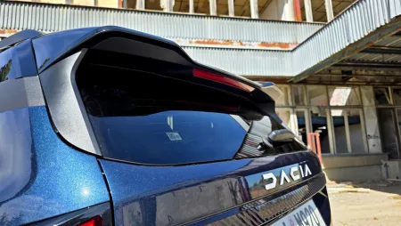 test-dacia-bigster-journey-hybrid-155-2025-12