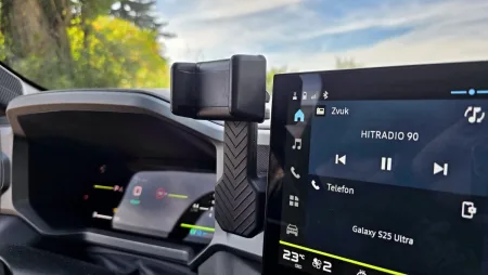 test-dacia-bigster-journey-hybrid-155-2025-18