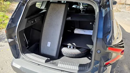 test-dacia-bigster-journey-hybrid-155-2025-33