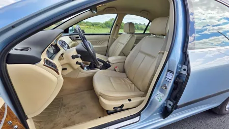 test-ojetiny-peugeot-607-22-16v-2001-20