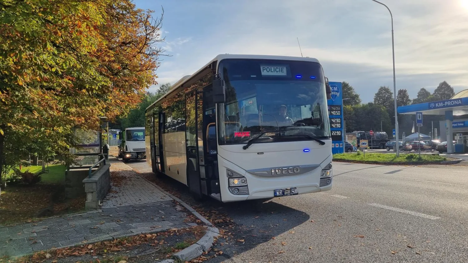 policie-autobus-4