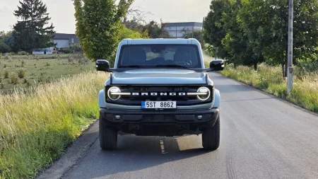 test-ford-bronco-outer-banks-2-7-ecoboost-v6-twin-turbo-2025