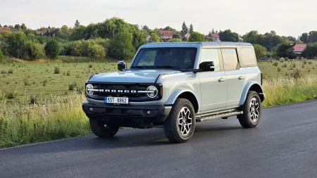 test-ford-bronco-outer-banks-2-7-ecoboost-v6-twin-turbo-2025-2