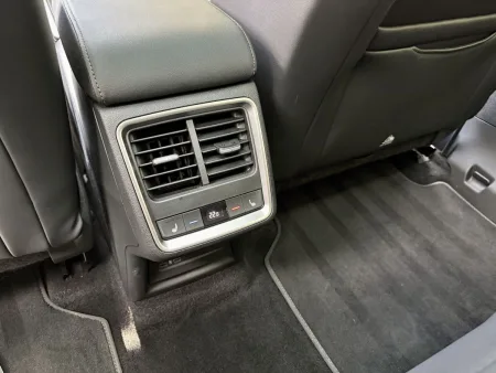 test-skoda-enyaq-85x-elektromobil-2025-22