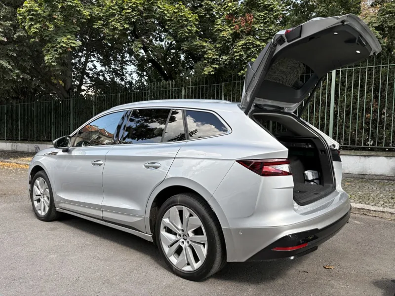 test-skoda-enyaq-85x-elektromobil-2025-23