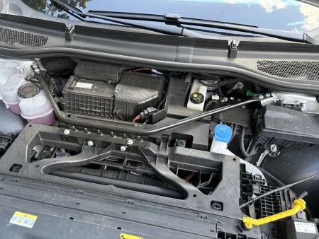 test-skoda-enyaq-85x-elektromobil-2025-27
