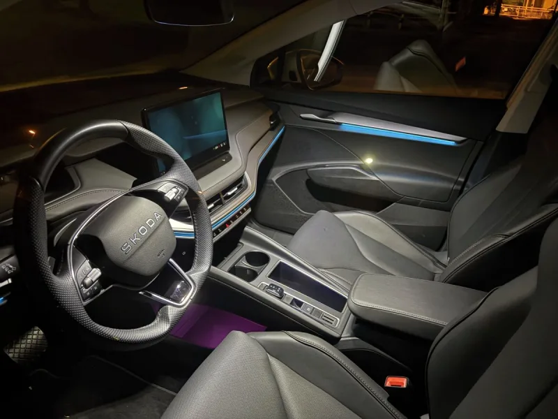 test-skoda-enyaq-85x-elektromobil-2025-30