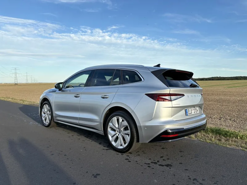 test-skoda-enyaq-85x-elektromobil-2025-4