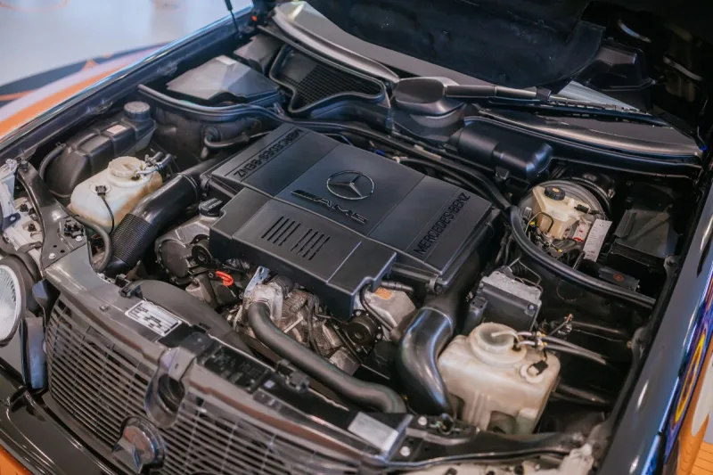 mercedes-benz-e-60-amg-rada-w210-12