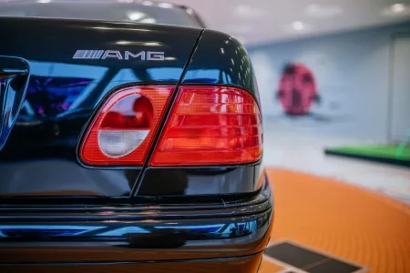 mercedes-benz-e-60-amg-rada-w210-5