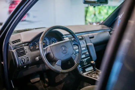 mercedes-benz-e-60-amg-rada-w210-7