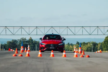 amg-experience-on-track-automotodrom-brno-rijen-2025-10