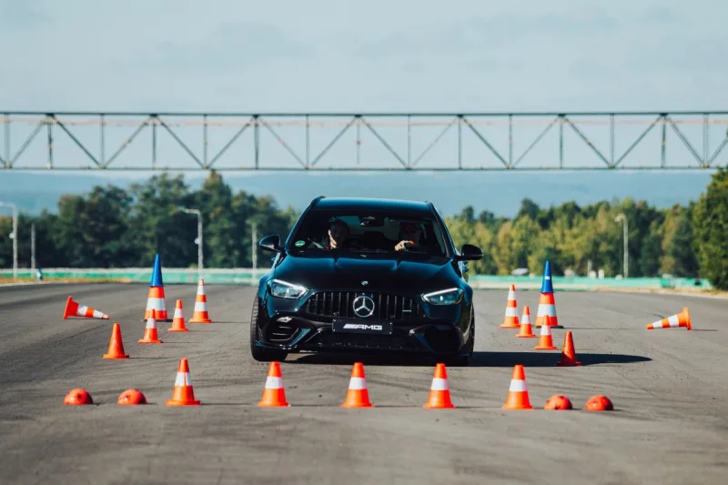 amg-experience-on-track-automotodrom-brno-rijen-2025-9