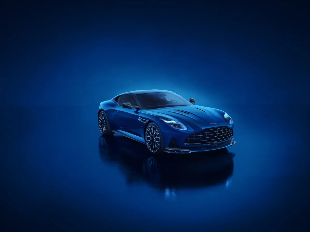 2025-aston-martin-db12-s-1