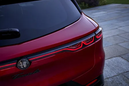 2026-alfa_romeo_tonale-facelift-4