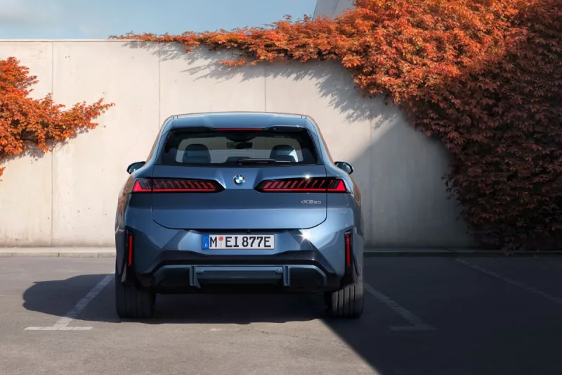 2026-bmw-ix3-3