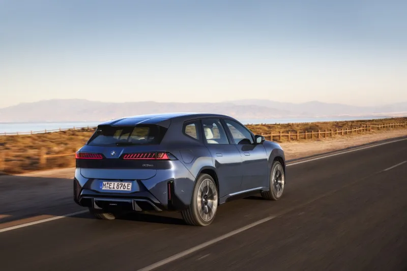 2026-bmw-ix3-6