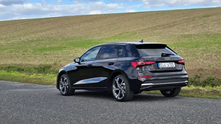 test-audi-a3-sportback-40-tfsi-e-plug-in-hybrid-2025-3