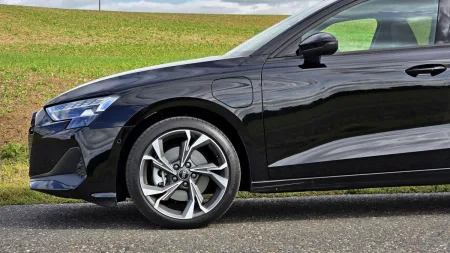 test-audi-a3-sportback-40-tfsi-e-plug-in-hybrid-2025-8