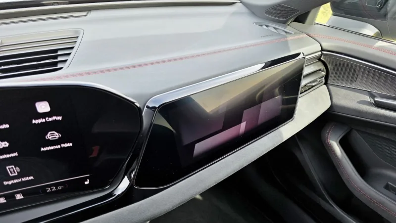 test-audi-a5-e-hybrid-plug-in-hybrid-2025-22