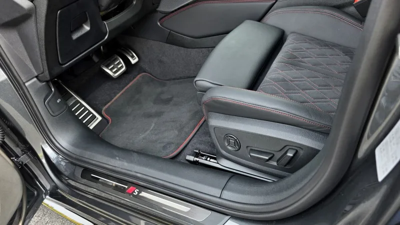 test-audi-a5-e-hybrid-plug-in-hybrid-2025-24