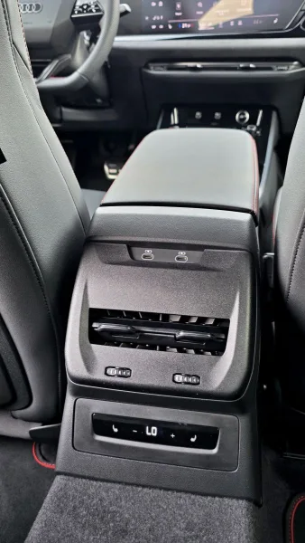 test-audi-a5-e-hybrid-plug-in-hybrid-2025-27