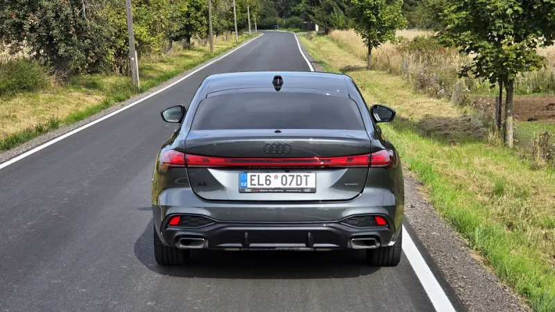 test-audi-a5-e-hybrid-plug-in-hybrid-2025-6