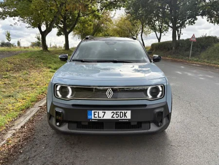 test-renault-4-e-tech-elektricky-2025-2