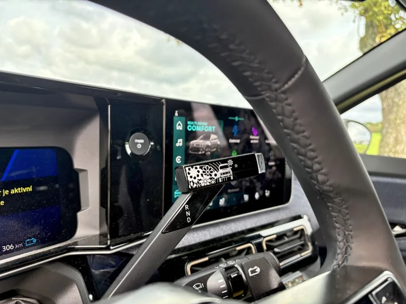 test-renault-4-e-tech-elektricky-2025-19