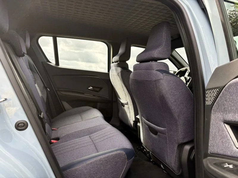 test-renault-4-e-tech-elektricky-2025-26