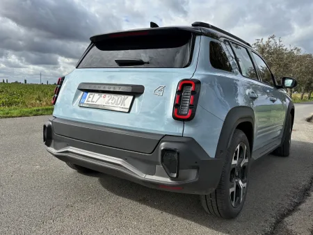 test-renault-4-e-tech-elektricky-2025-8