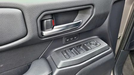 test-toyota-land-cruiser-2-8-d-4d-4x4-2025-14