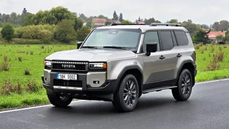 test-toyota-land-cruiser-2-8-d-4d-4x4-2025-3